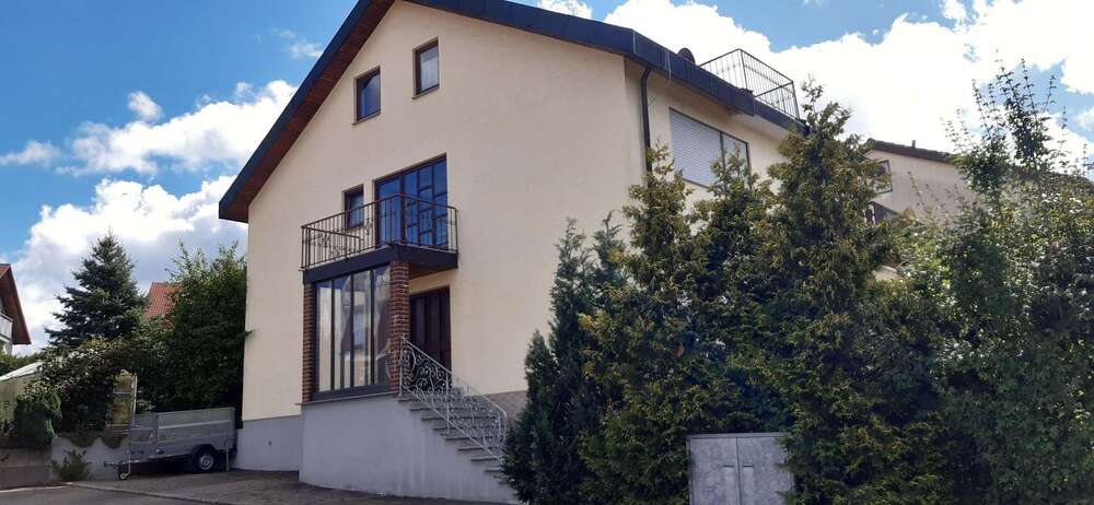 Einfamilienhaus Spraitbach - 9 Zimmer, 238 m&sup2;, 720.000&euro; | Angebot:24529854