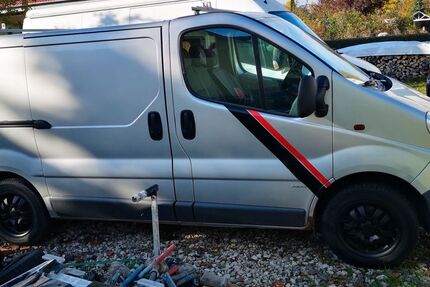 Opel Vivaro 258.000 km 5.500 &euro; Neresheim 73450