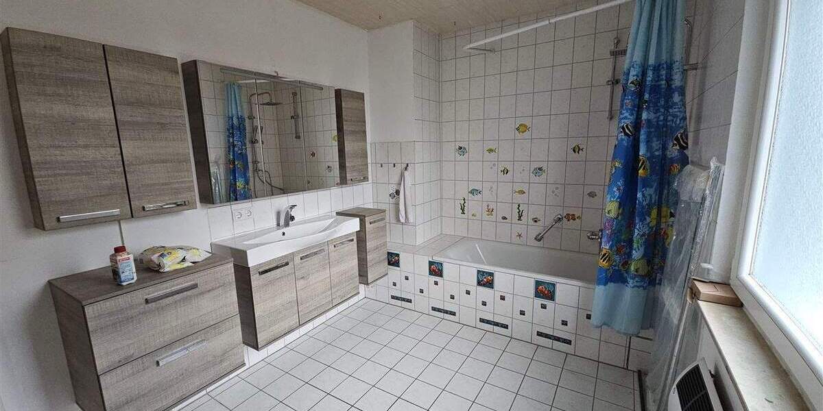 Reihenendhaus Heidenheim an der Brenz Innenstadt - 6 Zimmer, 121 m&sup2;, 310.000&euro; | Angebot:25740403