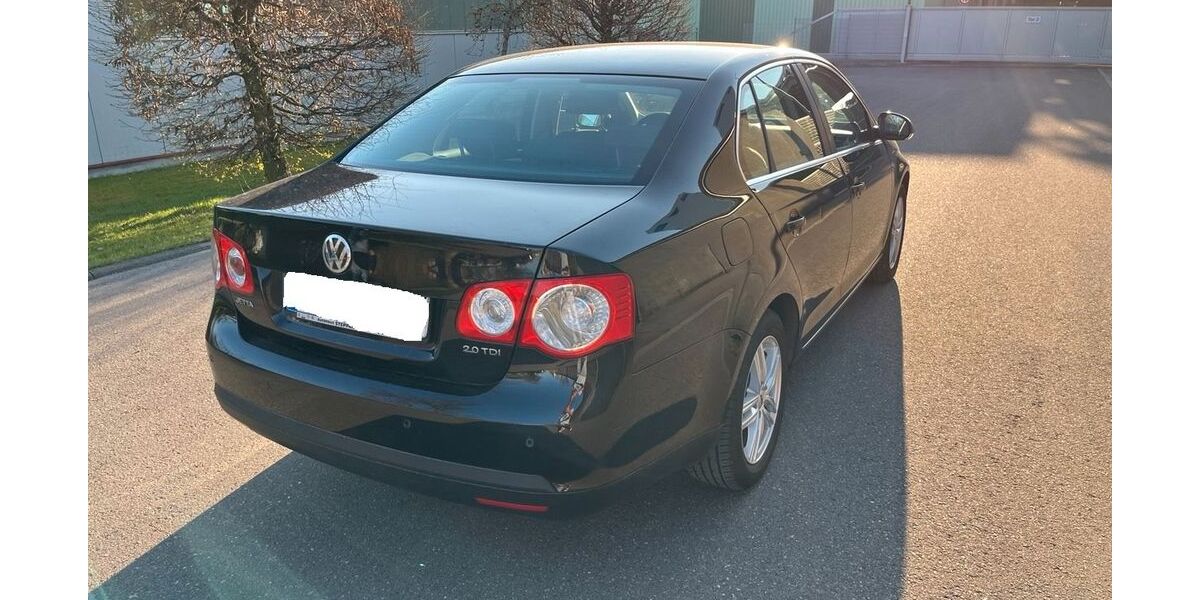 VW Jetta 225.390 km 2.200 &euro; Mutlangen 73557