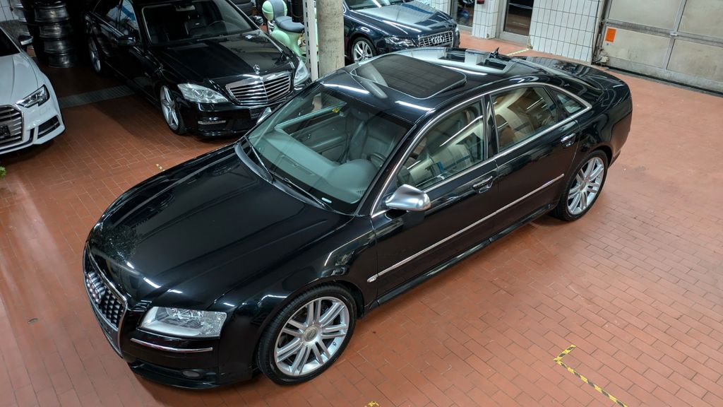 Audi S8 195.750 km 17.499 &euro; Nattheim 89564