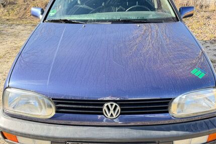 VW Golf 89.873 km 2.500 &euro; Aalen 73431