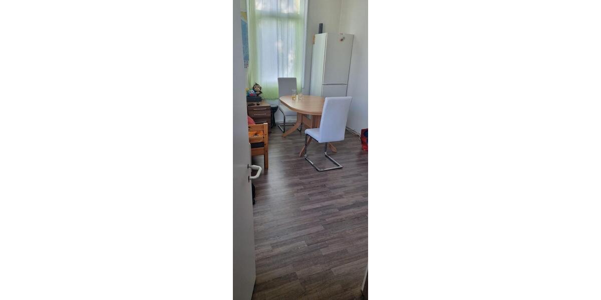 Mehrfamilienhaus, Wohnhaus Täferrot - 8 Zimmer, 215 m&sup2;, 219.000&euro; | Angebot:27000071