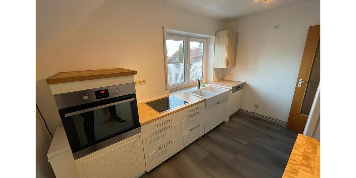Etagenwohnung Alfdorf - 2 Zimmer, 77 m&sup2;, 790&euro; | Angebot:25964372