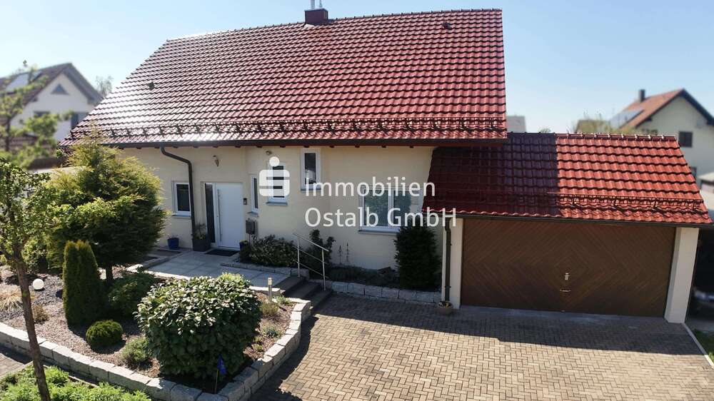 Einfamilienhaus Aalen Dewangen - 5.5 Zimmer, 145 m&sup2;, 610.000&euro; | Angebot:26362038