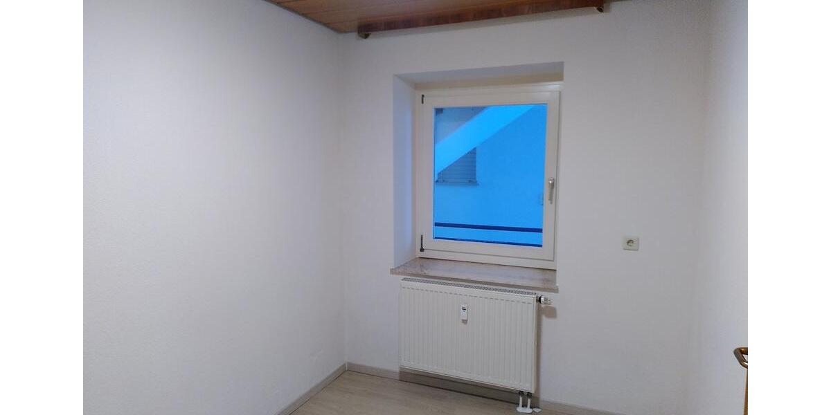 Erdgeschoßwohnung Bopfingen - 3 Zimmer, 60 m&sup2;, 600&euro; | Angebot:25902070