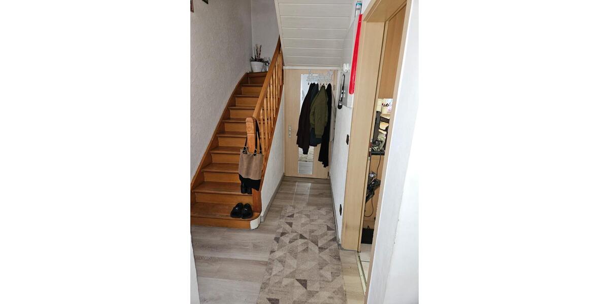 Doppelhaushälfte Aalen - 5 Zimmer, 160 m&sup2;, 340.000&euro; | Angebot:25875703