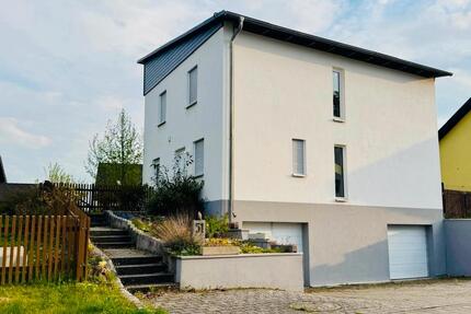 Haus Adelmannsfelden - 5 Zimmer, 126 m&sup2;, 590.000&euro; | Angebot:26515812