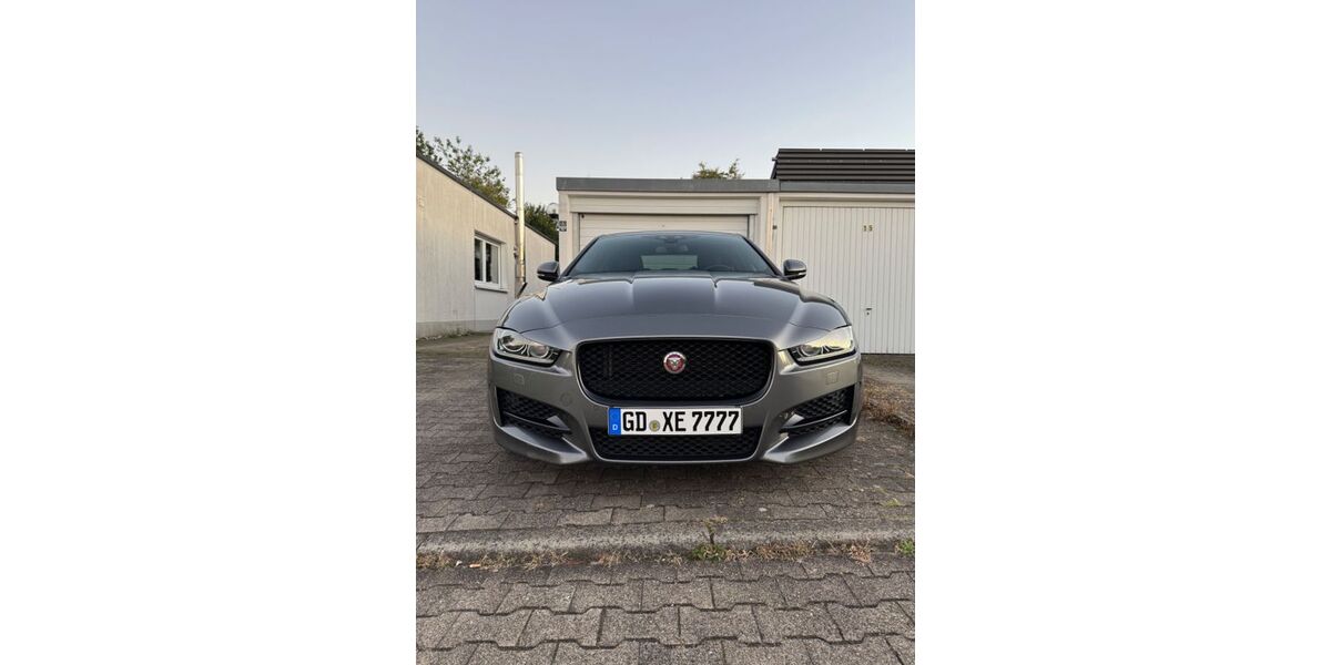 Jaguar XE 134.000 km 16.900 &euro; Schwäbisch Gmünd 73529