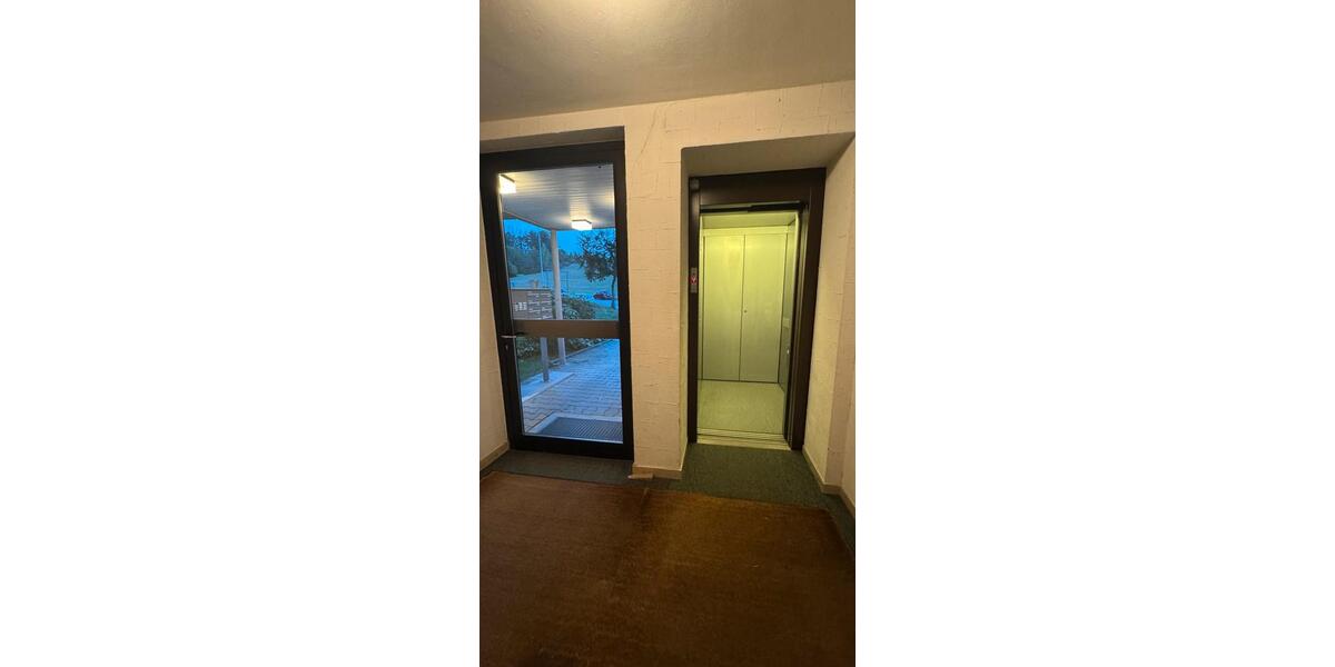 Etagenwohnung Aalen Attenhofen - 3 Zimmer, 90 m&sup2;, 1.100&euro; | Angebot:27570533