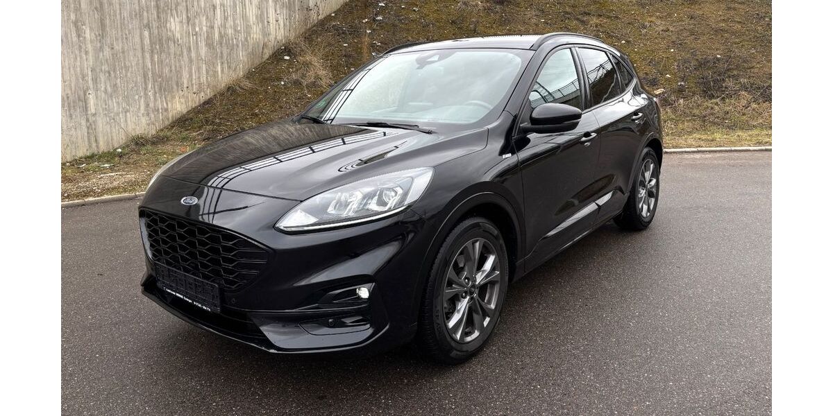 Ford Kuga 172.000 km 13.500 &euro; Essingen­­­ 73457