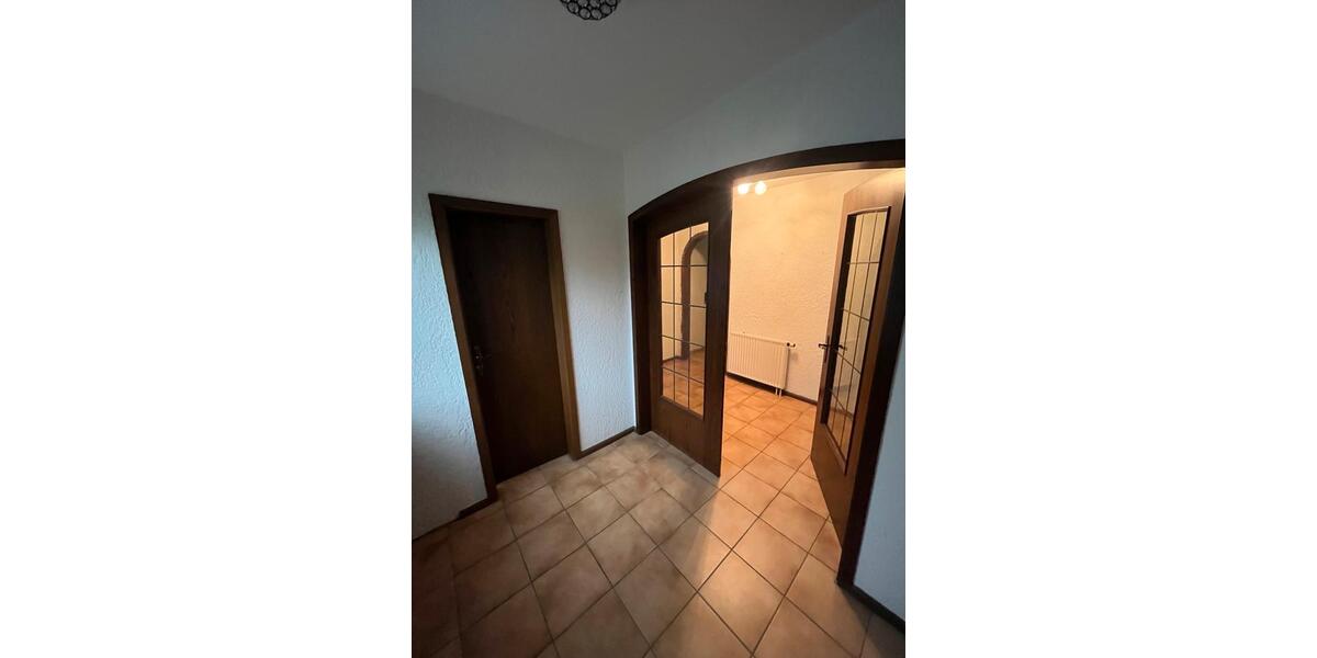 Einfamilienhaus Nördlingen - 6 Zimmer, 124 m&sup2;, 1.400&euro; | Angebot:26471991
