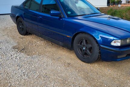 BMW 735 356.196 km 3.900 &euro; Zöbingen 73485