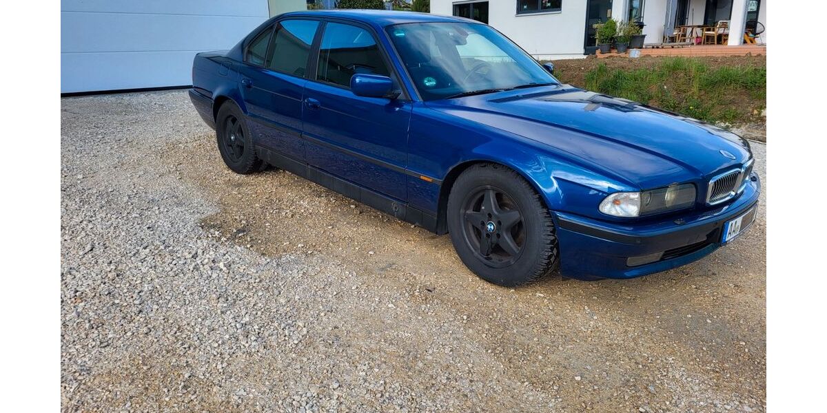 BMW 735 356.196 km 3.900 &euro; Zöbingen 73485