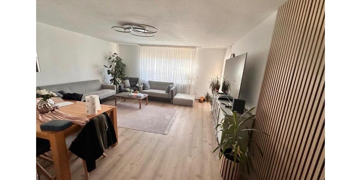 Etagenwohnung Gaildorf - 4 Zimmer, 99 m&sup2;, 1.200&euro; | Angebot:27616369