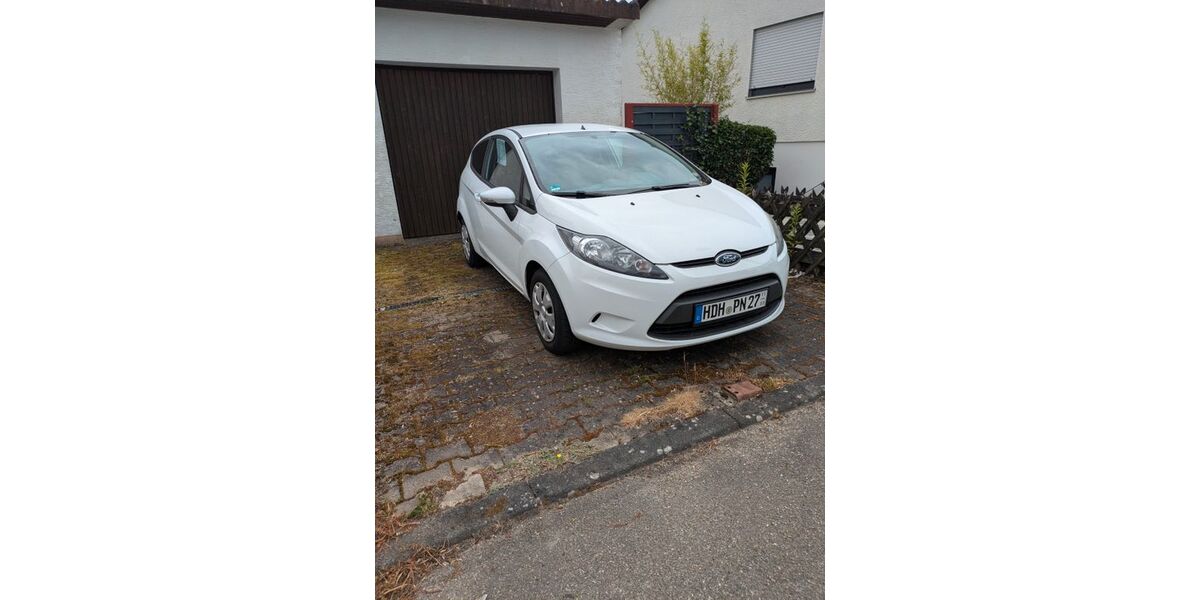 Ford Fiesta 242.076 km 2.500 &euro; Heidenheim - Oggenhausen 89522