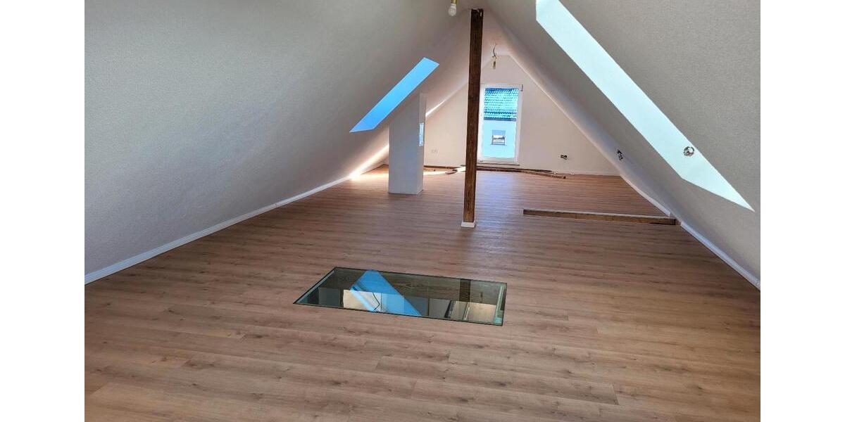 Etagenwohnung Rainau - 4 Zimmer, 112 m&sup2;, 1.100&euro; | Angebot:26030768