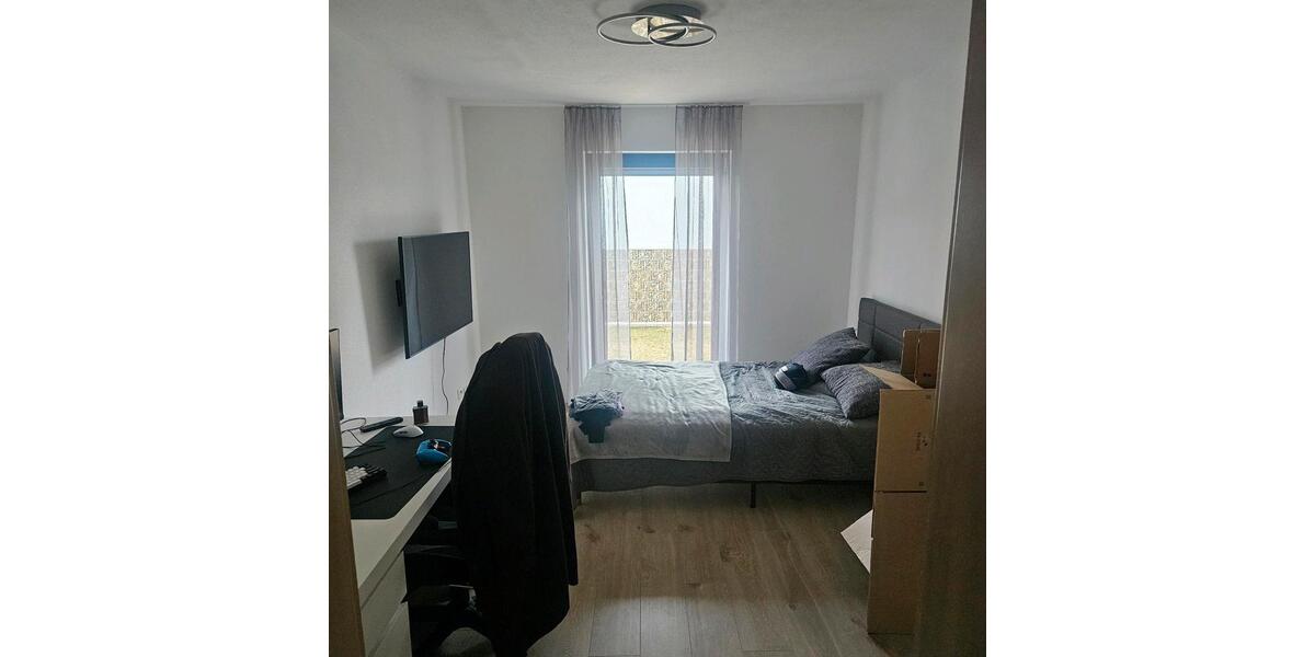 Erdgeschoßwohnung Wallerstein - 4.5 Zimmer, 120 m&sup2;, 1.100&euro; | Angebot:26032309