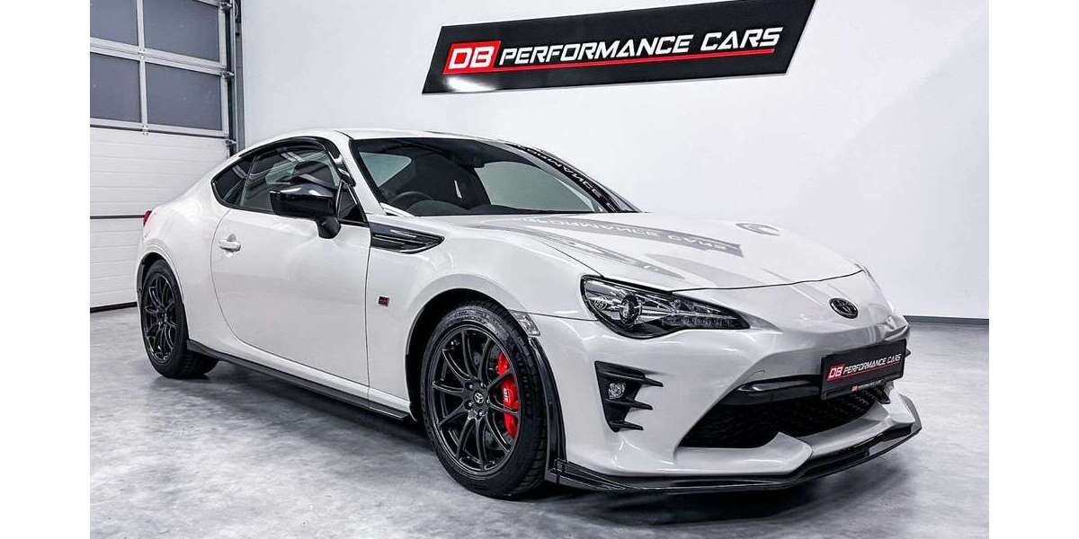 Toyota GT86 2.400 km 35.990 &euro; Giengen an der Brenz 89537
