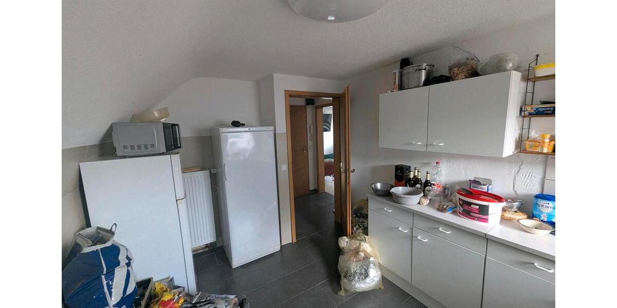 Dachgeschoßwohnung Oberkochen - 4 Zimmer, 90 m&sup2;, 1.200&euro; | Angebot:25965683