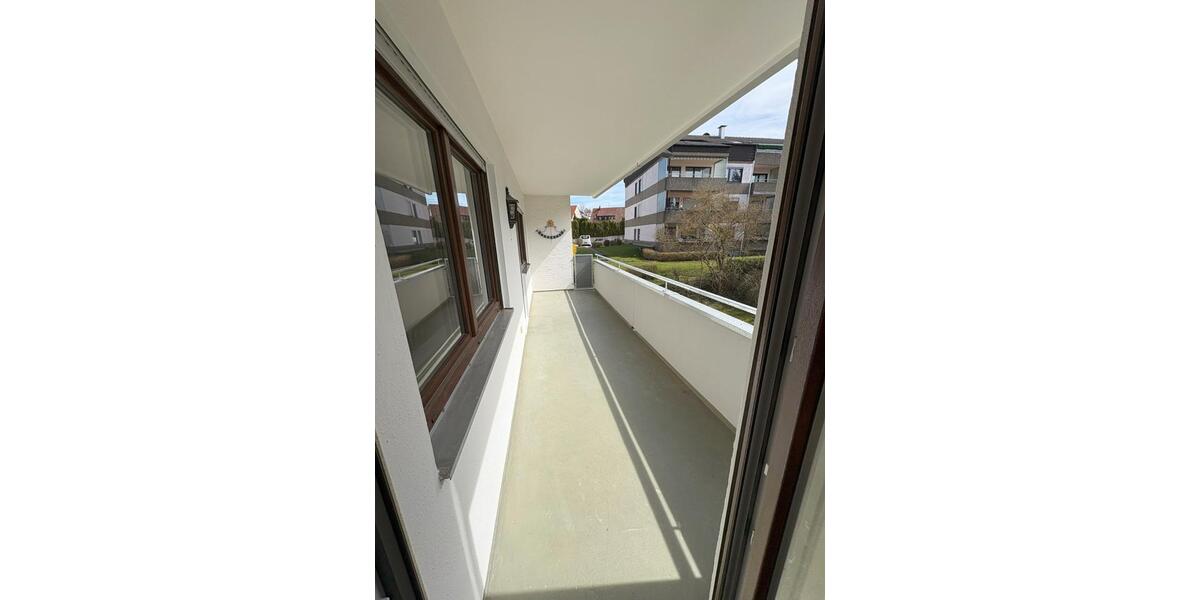 Etagenwohnung Ellwangen (Jagst) - 4 Zimmer, 108 m&sup2;, 1.000&euro; | Angebot:26040716