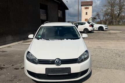 VW Golf 125.000 km 3.999 &euro; Gussenstadt 89547