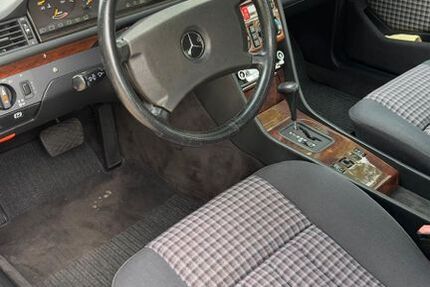 Mercedes-Benz CE 300 187.900 km 14.898 &euro; Leinzell 73575