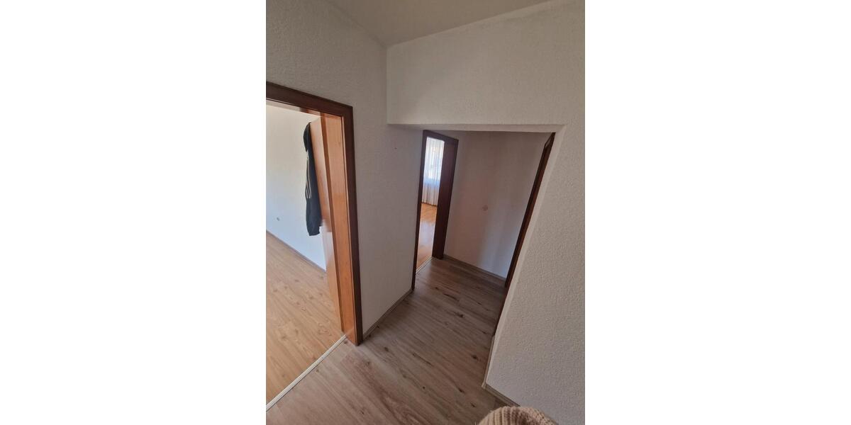 Etagenwohnung Stödtlen - 3 Zimmer, 90 m&sup2;, 650&euro; | Angebot:26460111