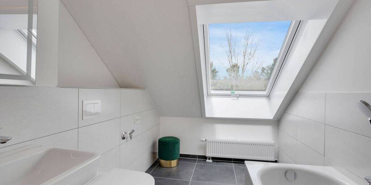 Mehrfamilienhaus, Wohnhaus Herbrechtingen - 4 Zimmer, 120 m&sup2;, 1.635&euro; | Angebot:26261124