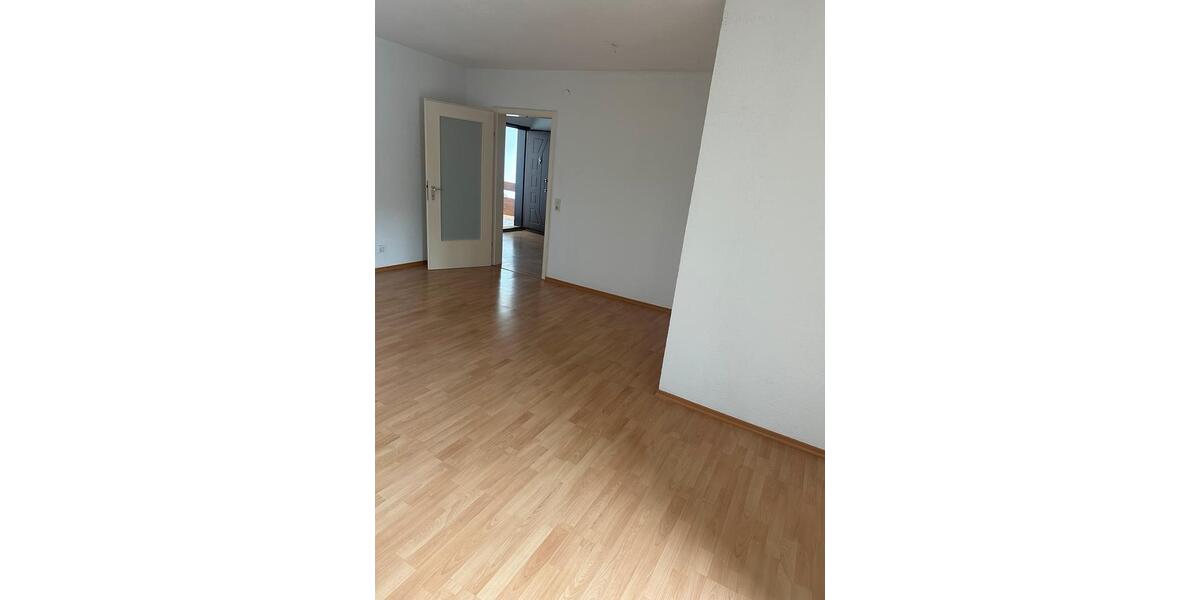Etagenwohnung Aalen Attenhofen - 3 Zimmer, 90 m&sup2;, 850&euro; | Angebot:26577717