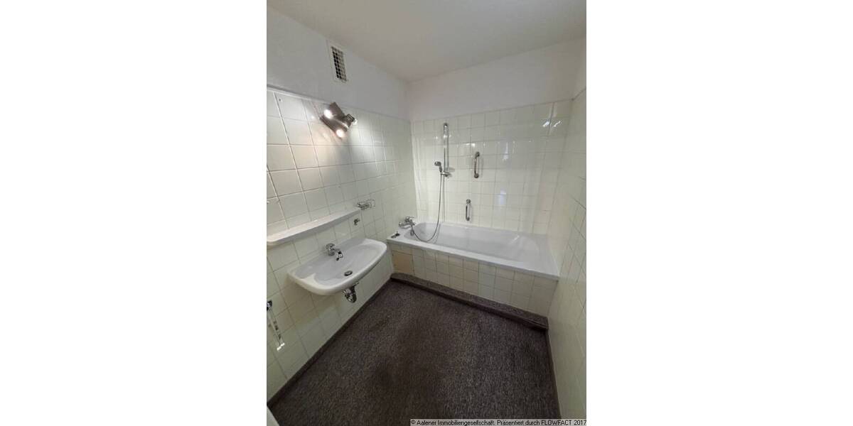 Etagenwohnung Aalen Unterkochen - 3 Zimmer, 87 m&sup2;, 209.000&euro; | Angebot:26105254