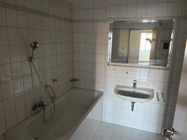 Terrassenwohnung Riesbürg Utzmemmingen - 3 Zimmer, 81 m&sup2;, 665&euro; | Angebot:25800981