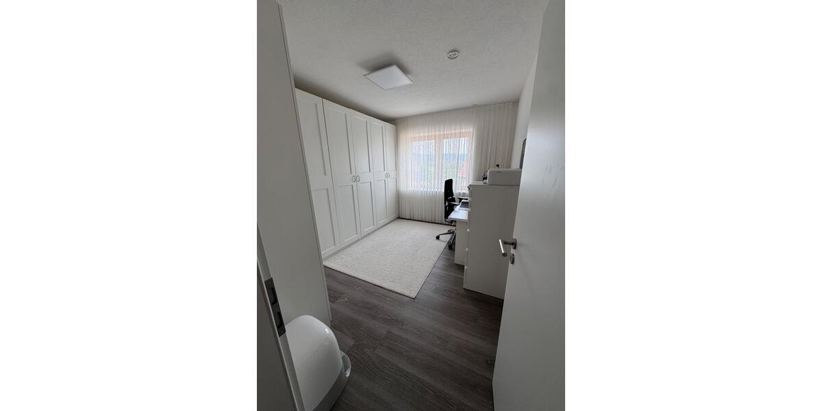 Etagenwohnung Schwäbisch Gmünd Bargau - 3.5 Zimmer, 88 m&sup2;, 1.006&euro; | Angebot:26535951
