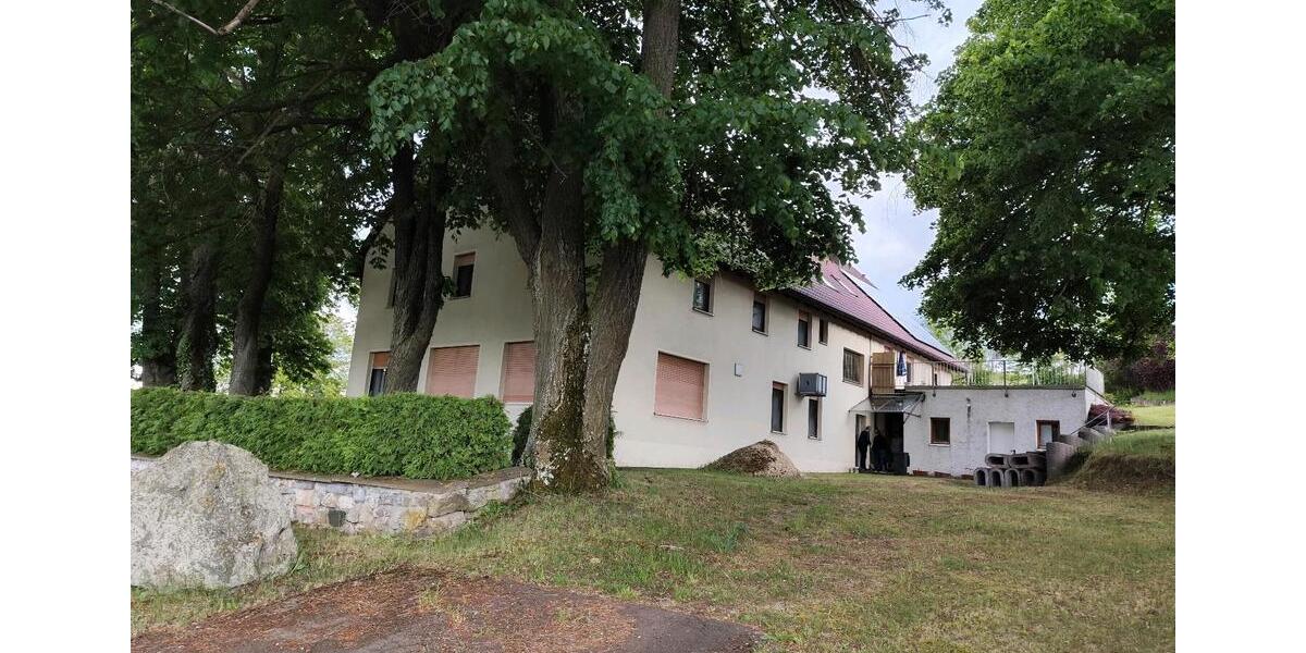 Einfamilienhaus Riesbürg - 23 Zimmer, 300 m&sup2;, 1.300.000&euro; | Angebot:26594155