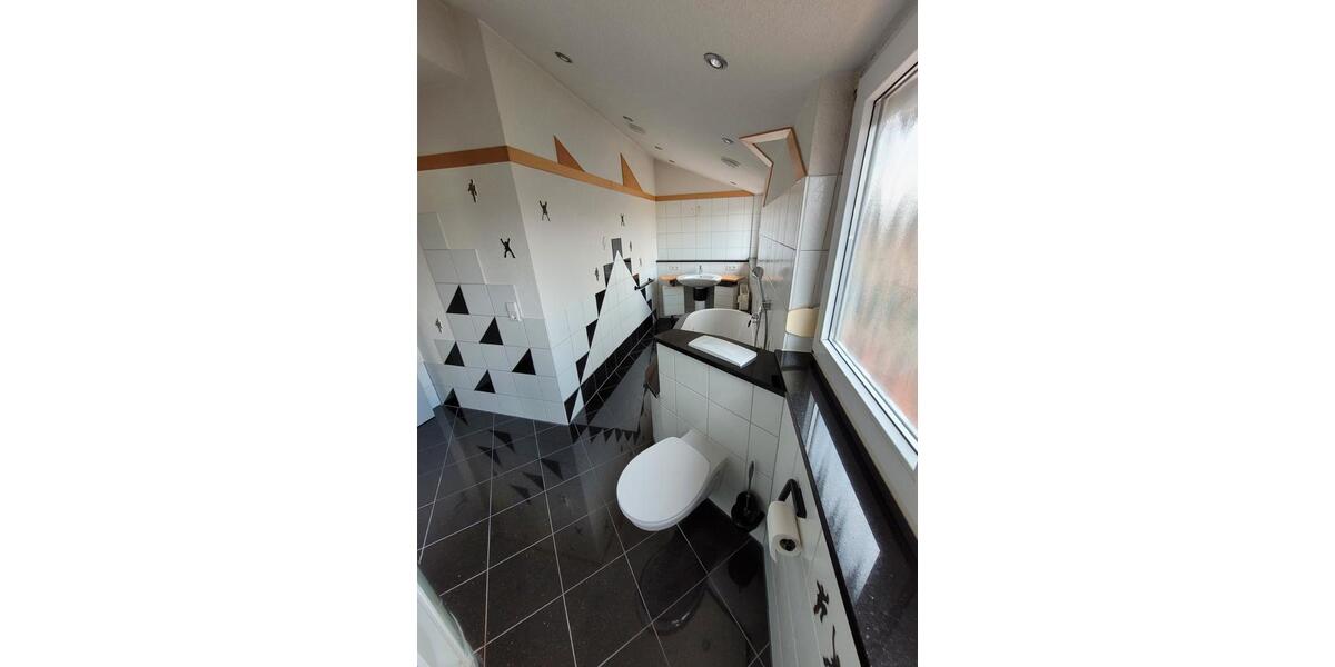 Dachgeschoßwohnung Schwäbisch Gmünd Bargau - 3 Zimmer, 80 m&sup2;, 925&euro; | Angebot:25998777