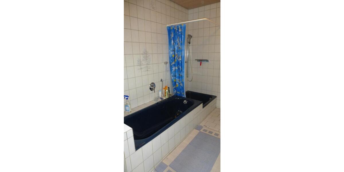 Einfamilienhaus Hüttlingen - 10 Zimmer, 255 m&sup2;, 715.000&euro; | Angebot:26835609