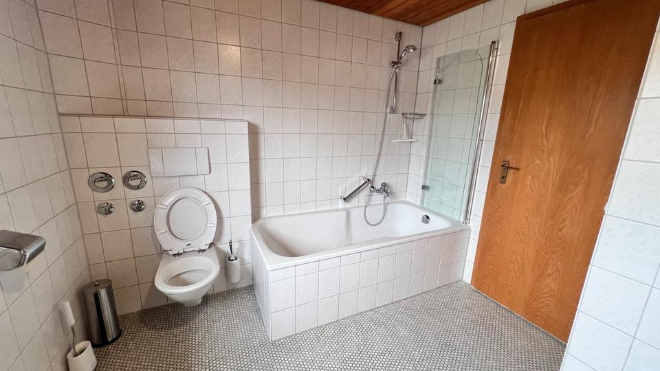 Dachgeschoßwohnung Steinheim am Albuch - 3 Zimmer, 61 m&sup2;, 680&euro; | Angebot:23903924