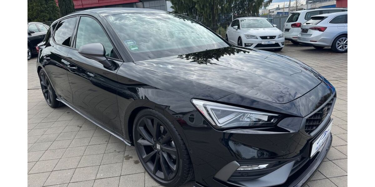 Seat Leon 32.000 km 20.999 &euro; Aalen 73431