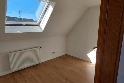 Wohnung Waldstetten - 4 Zimmer, 67 m&sup2;, 700&euro; | Angebot:27546803
