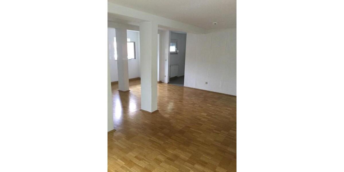 Etagenwohnung Heidenheim an der Brenz - 3 Zimmer, 95 m&sup2;, 947&euro; | Angebot:26596012