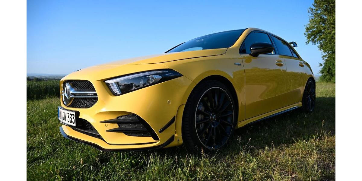 Mercedes-Benz A 35 AMG 122.164 km 27.990 &euro; Nördlingen 86720