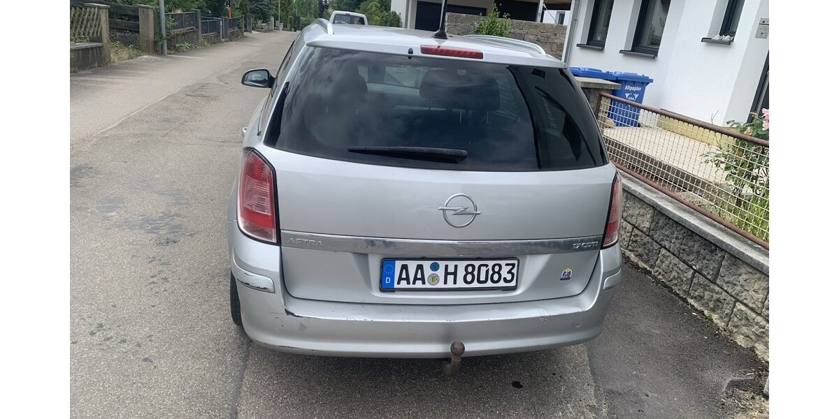 Opel Astra H Caravan 260.000 km 1.300 &euro; Aalen 73430