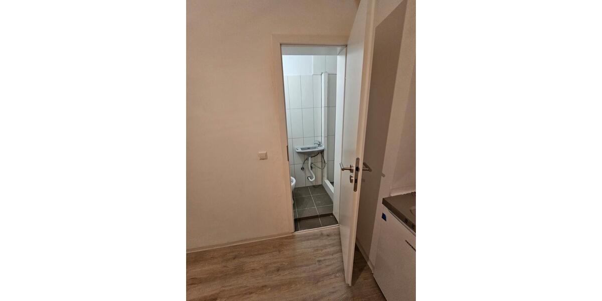 Etagenwohnung Giengen an der Brenz - 1 Zimmer, 15 m&sup2;, 350&euro; | Angebot:24769306