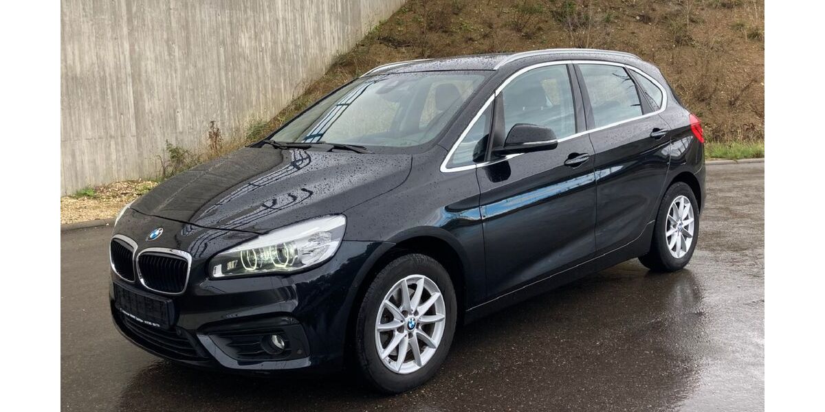 BMW 220 Active Tourer 119.000 km 13.400 &euro; Essingen­­­ 73457