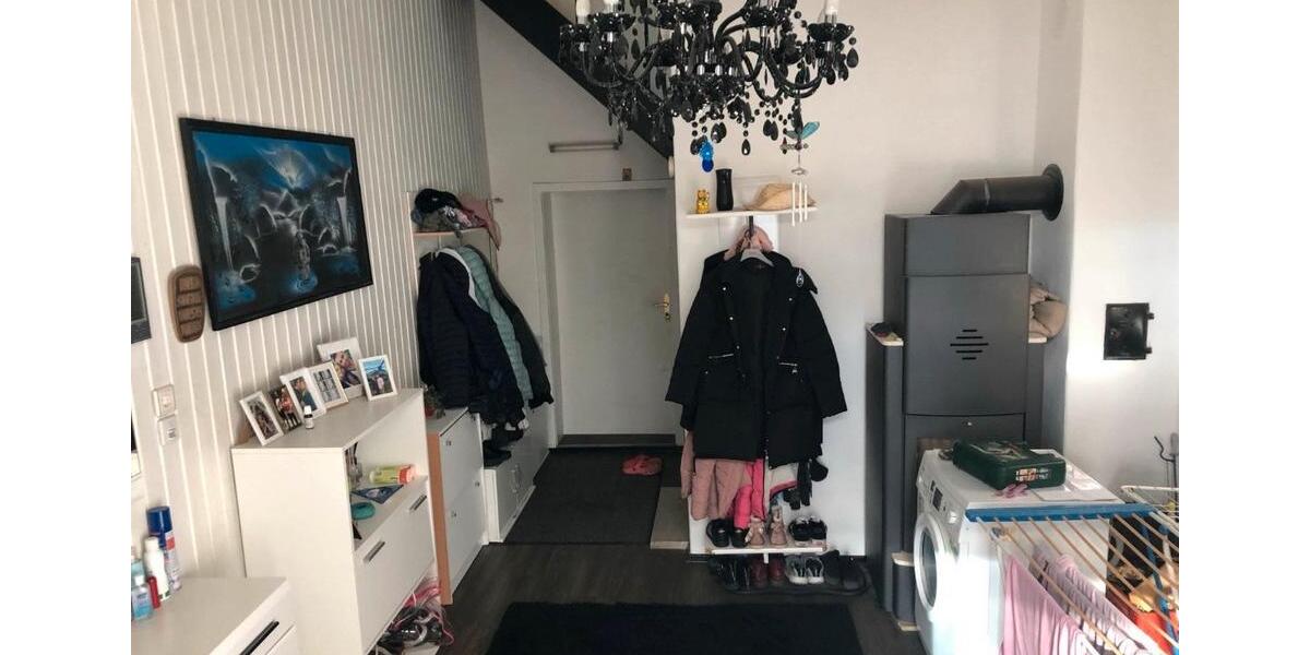 Reihenhaus Dischingen - 7 Zimmer, 173 m&sup2;, 160.000&euro; | Angebot:24838040