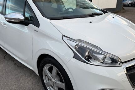 Peugeot 208 82.750 km 7.990 &euro; Aalen 73431