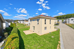 Neuwertige Stadtvilla mit ca. 160 m² Wohnfläche, Garten & 3 Stellplätzen, Energieklasse A - Einfamilienhaus Ottenbach | Angebot:27532436