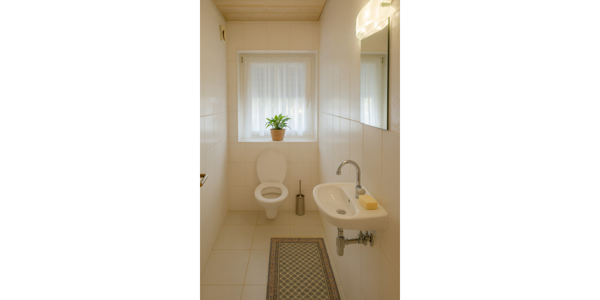 Erdgeschoßwohnung Aalen Unterkochen - 3.5 Zimmer, 98 m&sup2;, 1.300&euro; | Angebot:24345668