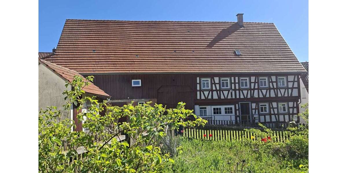 Einfamilienhaus Gschwend - 7 Zimmer, 184 m&sup2;, 225.000&euro; | Angebot:26407940