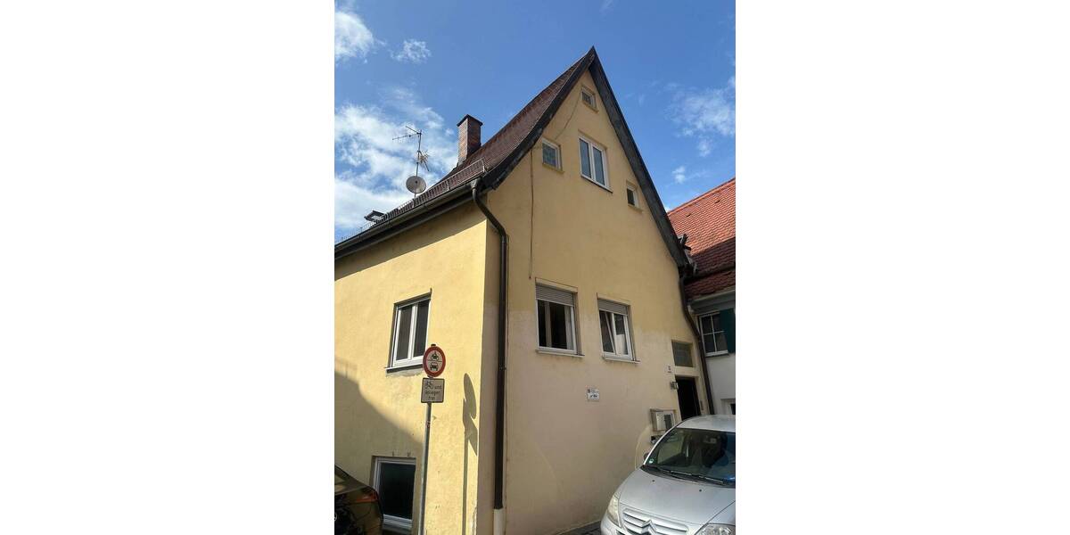 Etagenwohnung Nördlingen - 3 Zimmer, 75 m&sup2;, 750&euro; | Angebot:25741037
